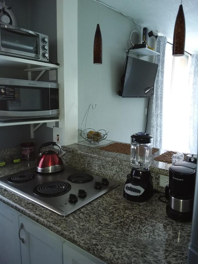 Mcfarlane'S Place Ocho Rios Buitenkant foto